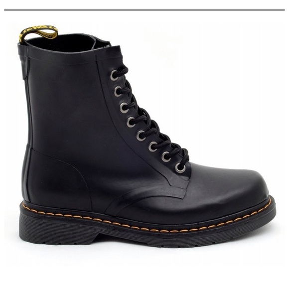 dr martens in the rain